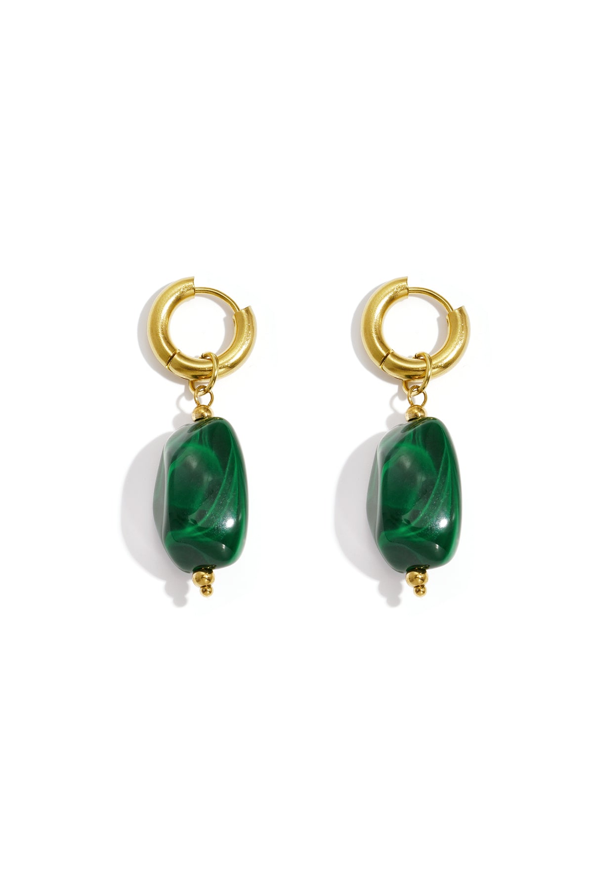 Earrings with organic beads