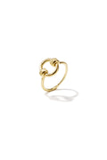 Minimalist ring with circle